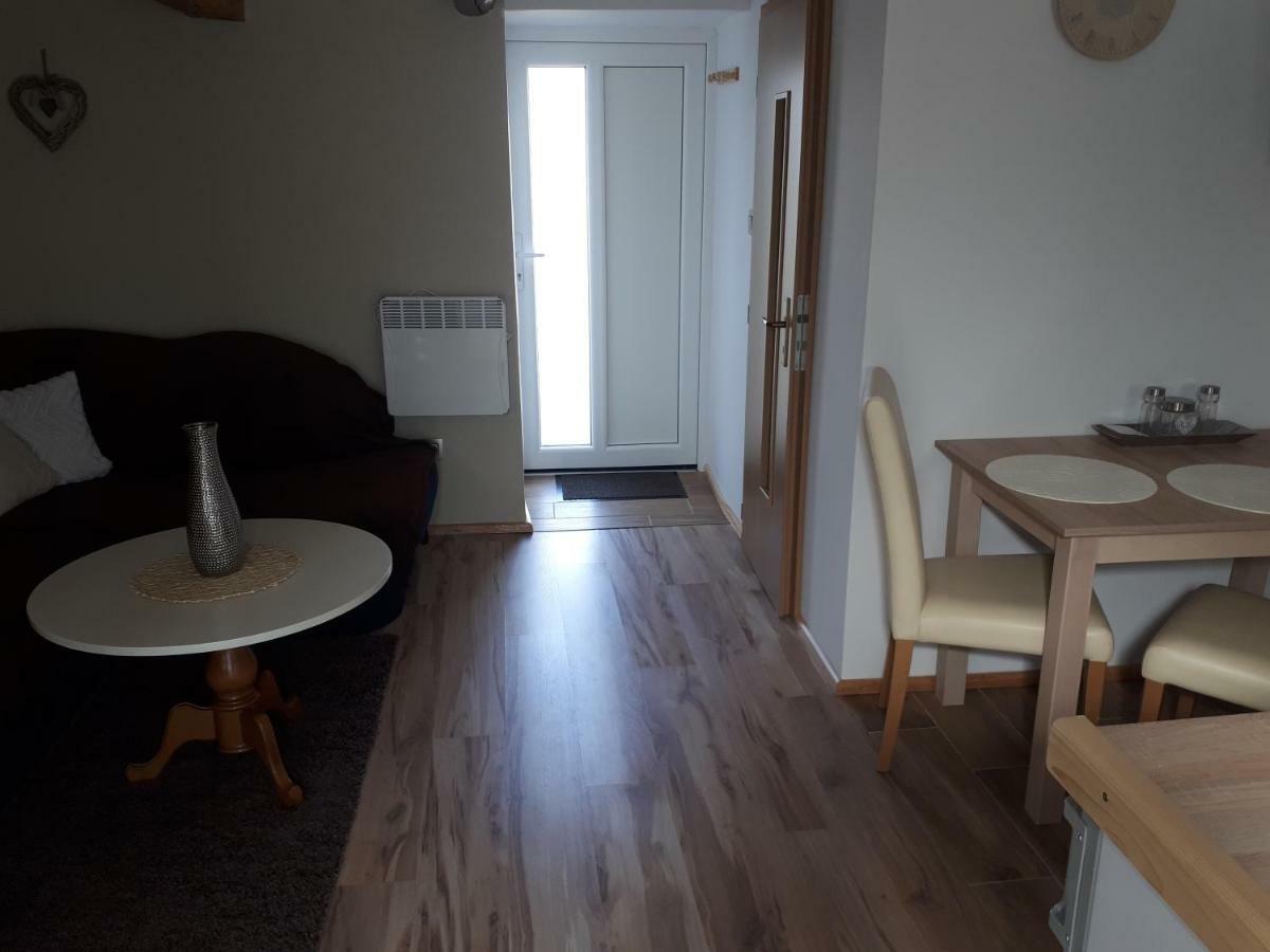 Apartament Ta3 Veľký Slavkov Exteriör bild